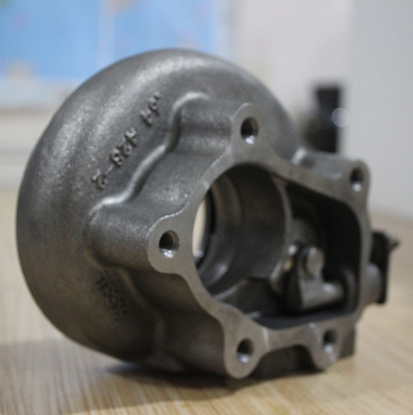 Turbocharger casting iron turbine housing