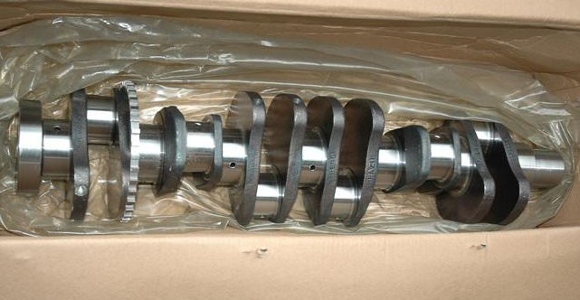 Cast iron GGG70 crankshaft