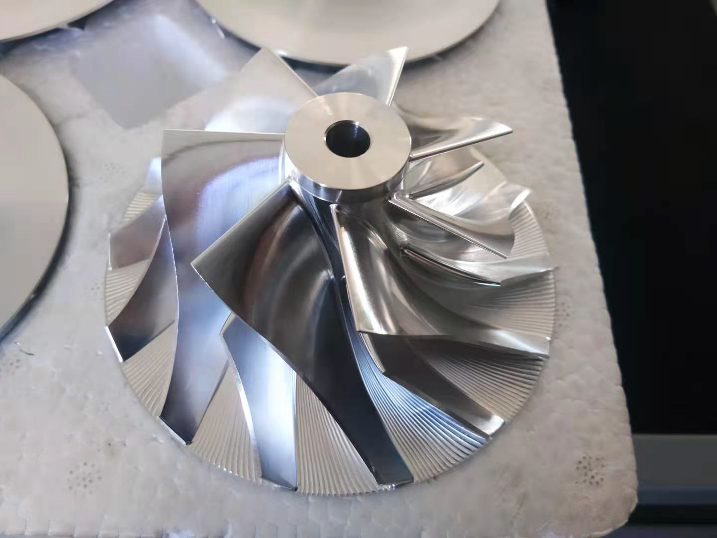 Turbocharger Compressor wheel from 5-axis machining center